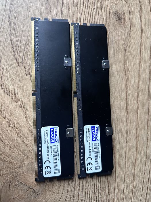 Pamiec RAM 8GB DDR4 Goodram gx2400 x-kom