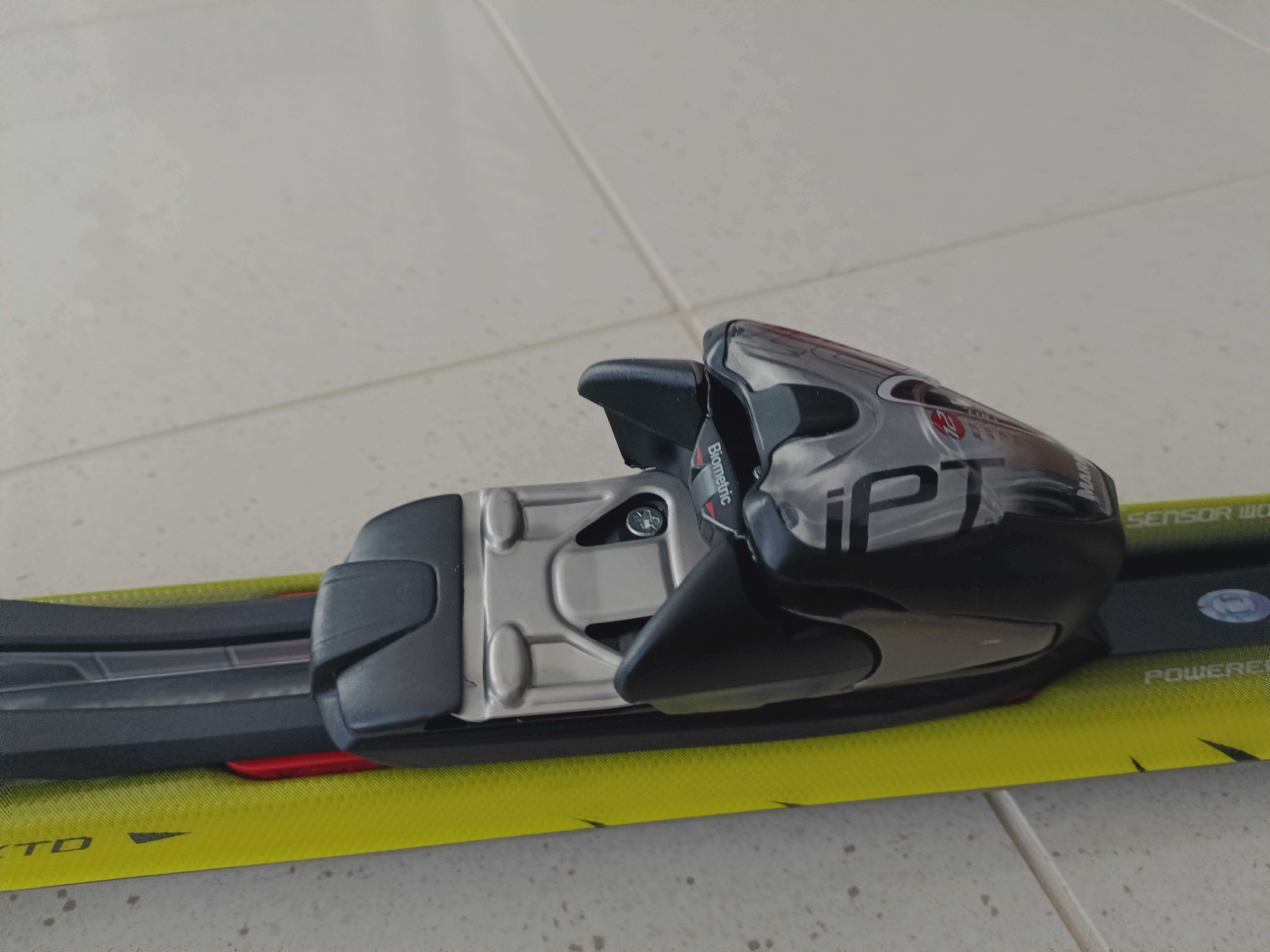 VÖLKL Racetiger SL Power Switch