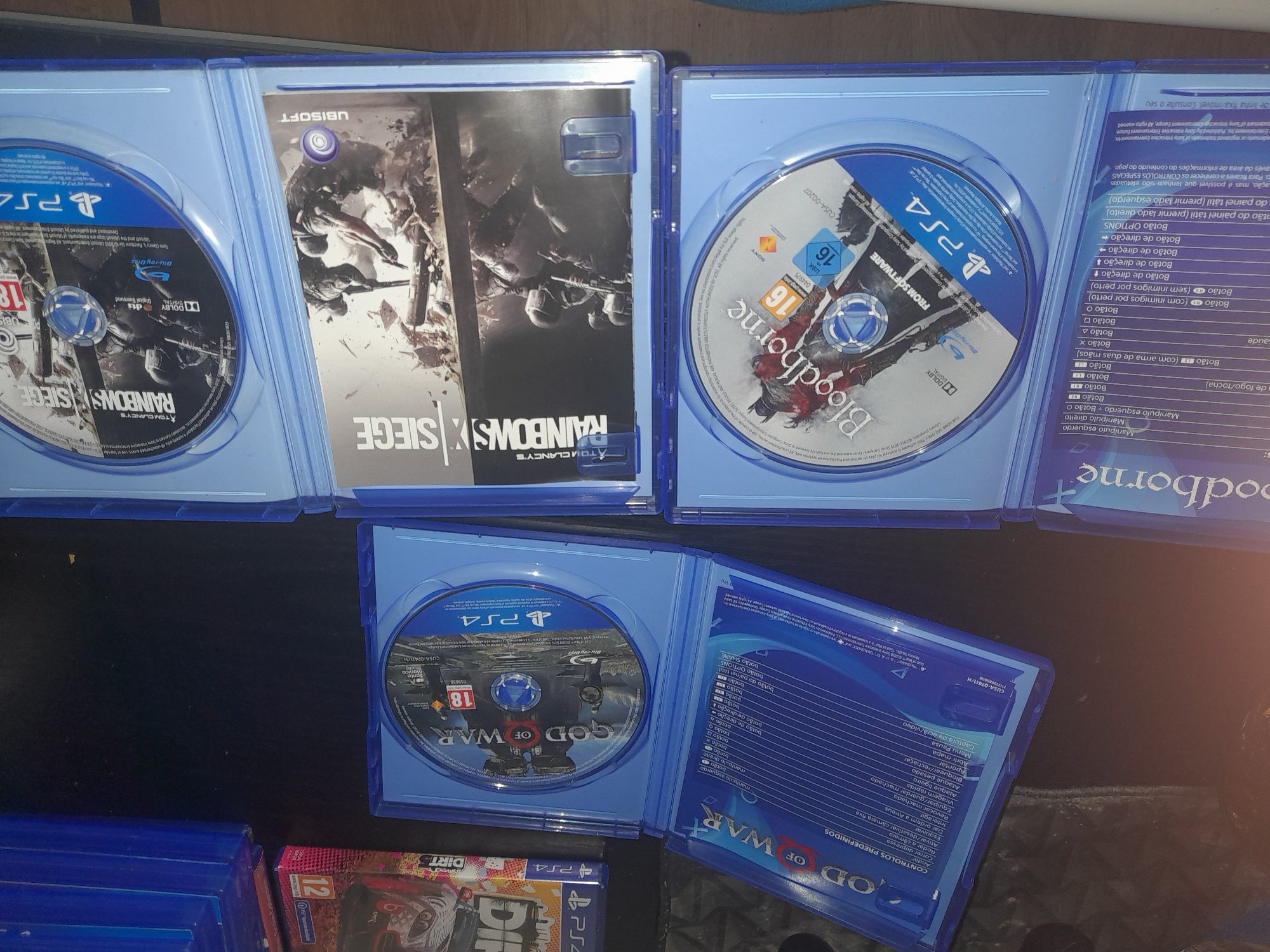 Jogos ps4 em otimo estado