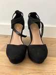 Buty r.36 koturny Stradivarius czarne