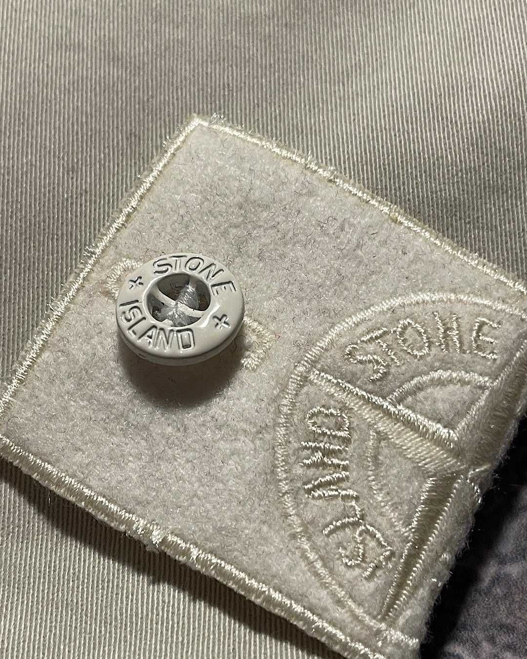 White ghost piece shorts