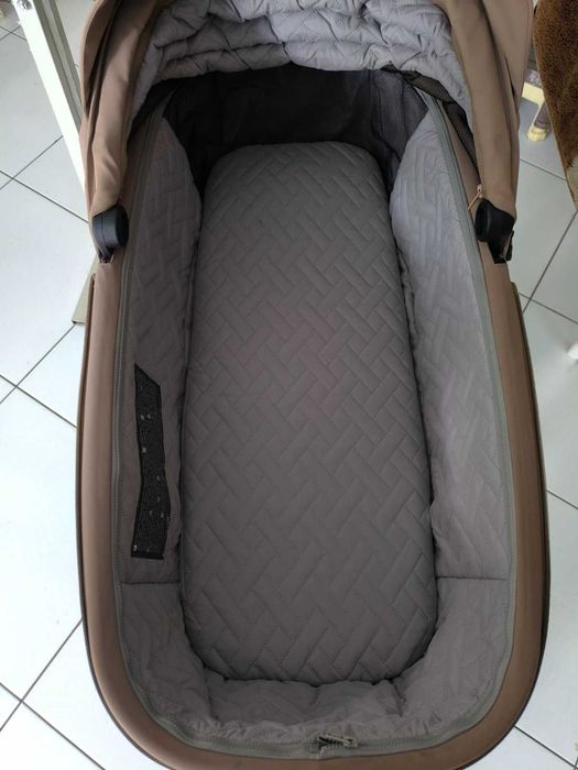 Коляска універсальна CARRELLO Alfa CRL-6522 (2in1) Honey Beige /1/