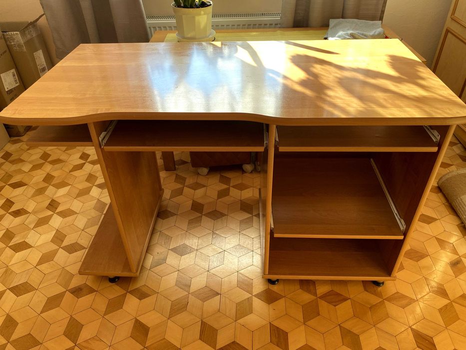 Biurko b. dobry stan BRW 120x60 cm