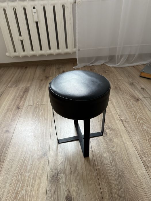 Wyprzedaż mebli wersalka krzesla ława biurko szafka meble ozdobne