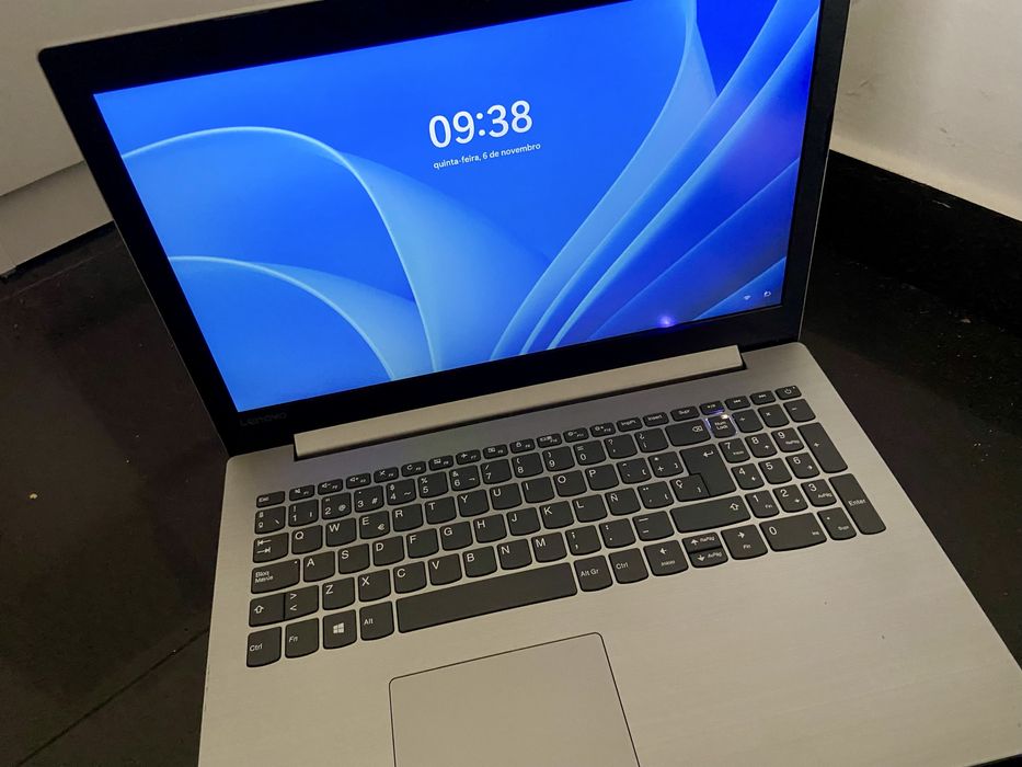 Portatil Lenovo (Como Novo)
