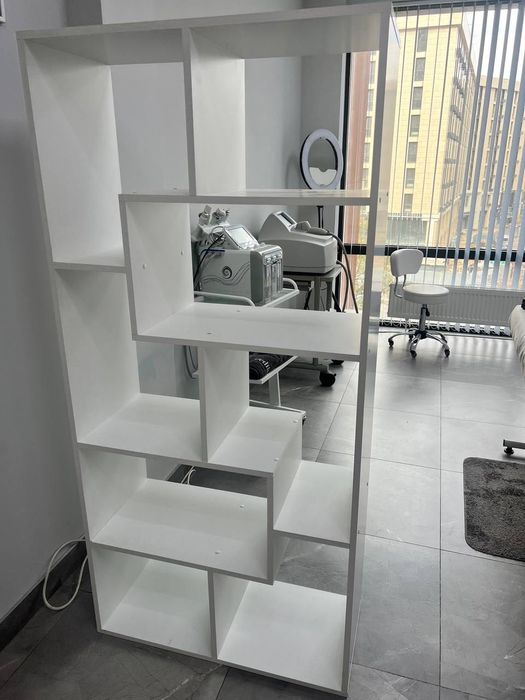 Шафа, стелаж , полички