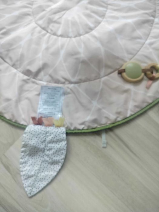 Mata edukacyjna Tiny love z drewnianym stojakiem , Boho, kompletna