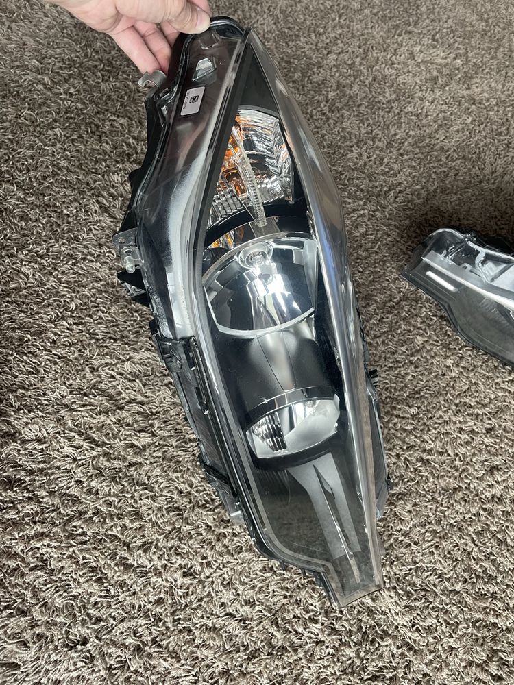 Lampy oryginalne BMW F30/31 przednie h7