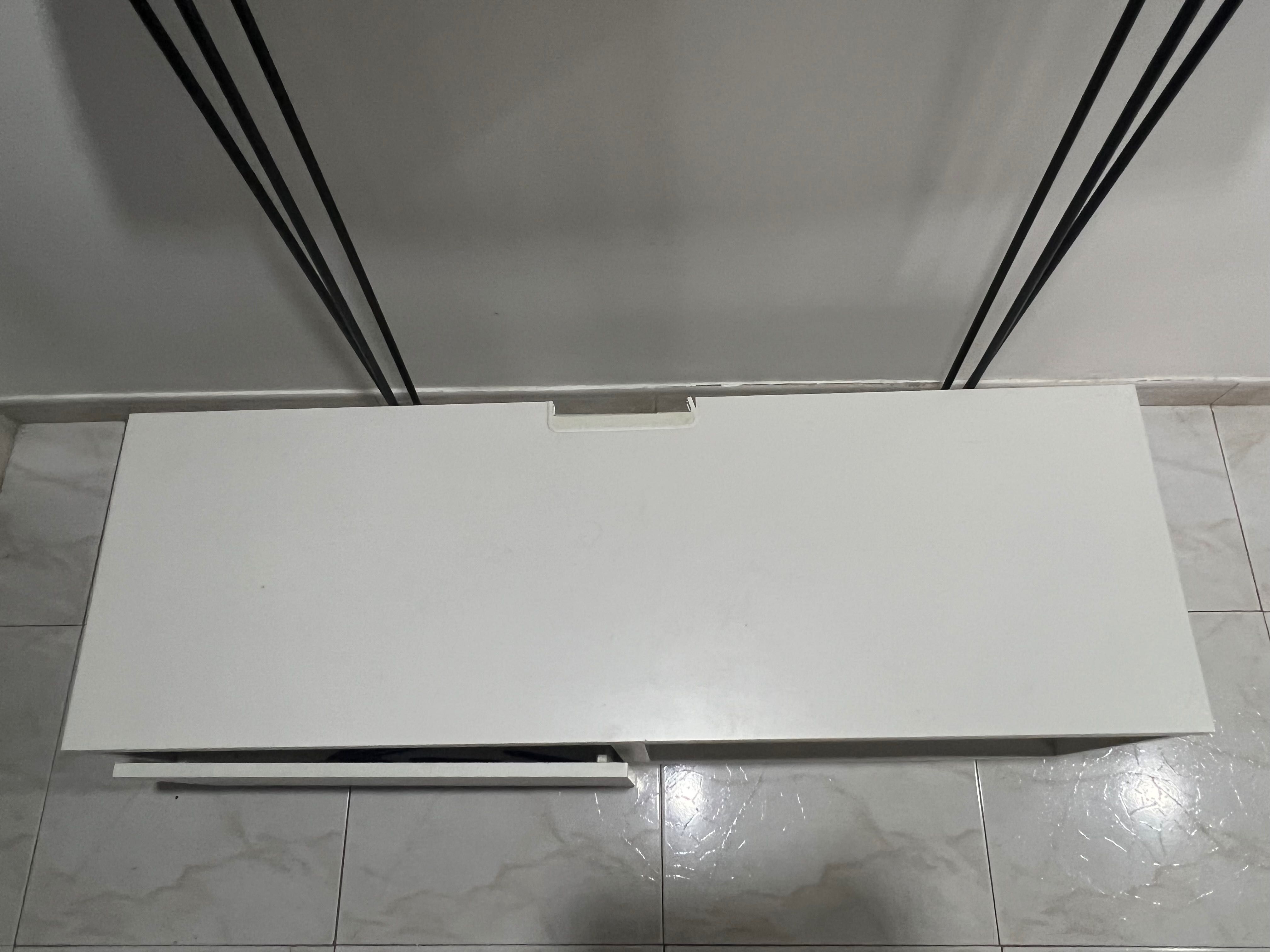 Móvel branco TV IKEA