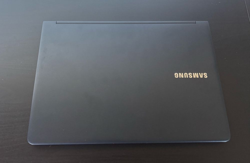 Vendo 2 portateis para reparação