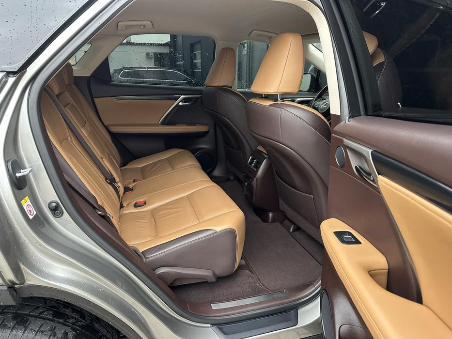 lexus RX200t 2.0 бензин