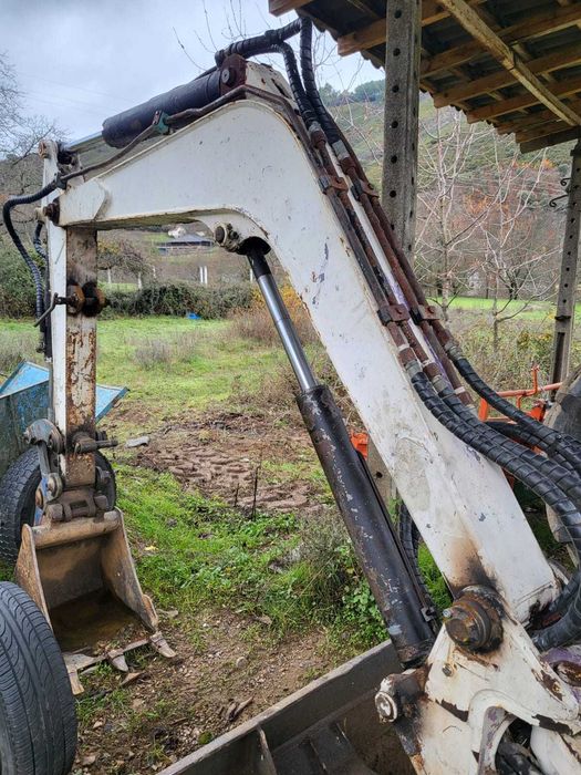 Mini giratoria bobcat