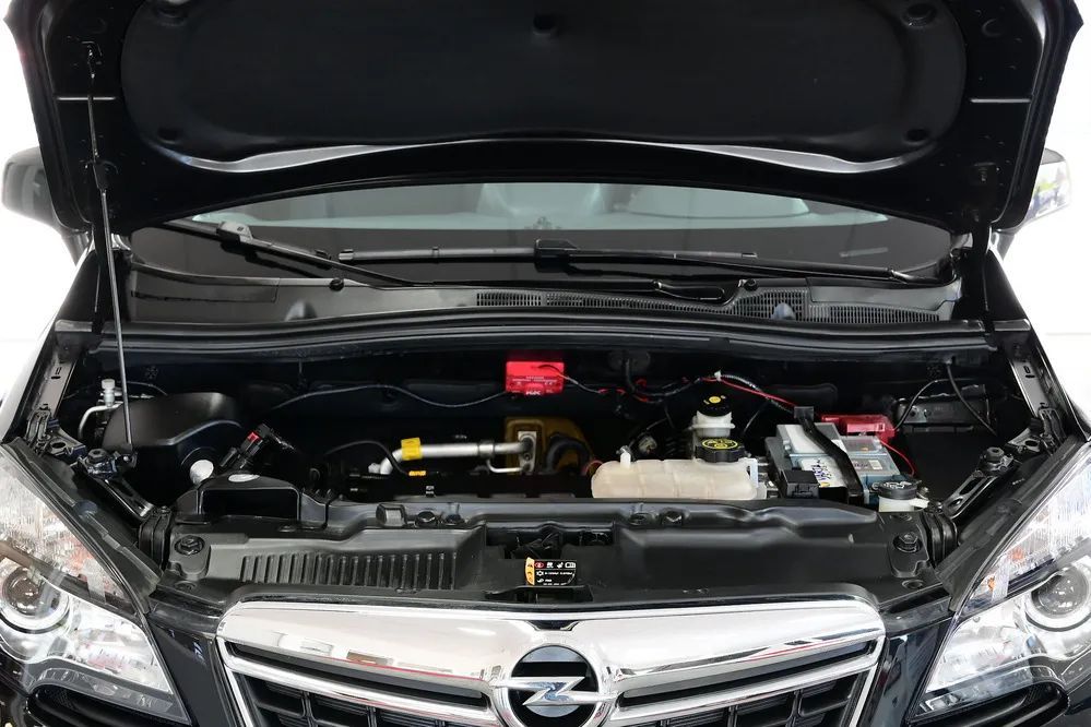Opel Mokka 1.4 140KM 4x4 Navi Kamera Xenon Pół Skóra Gwarancja