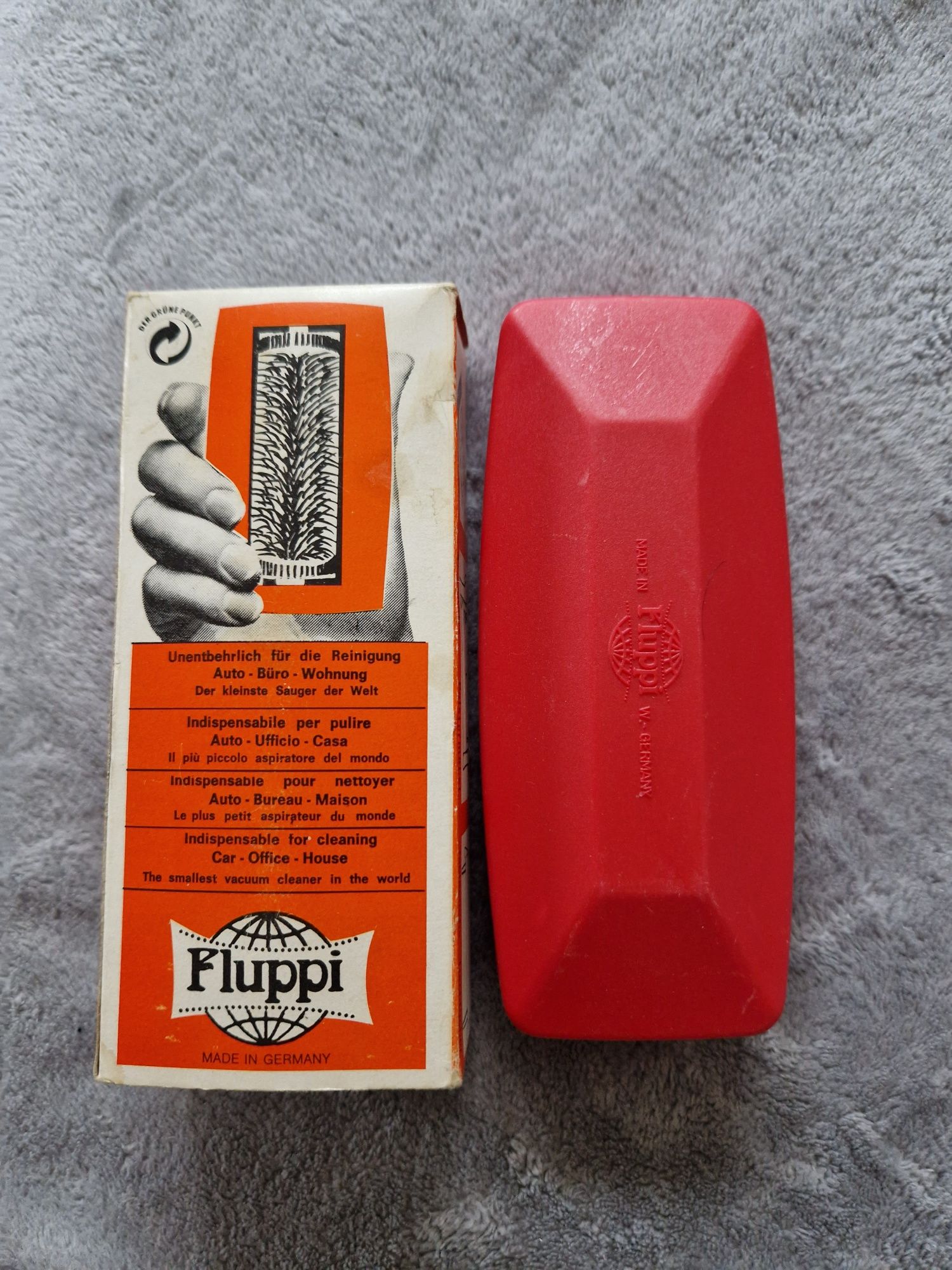 Vintage Fluppi Red Brush "mini odkurzacz ręczny" szczotka