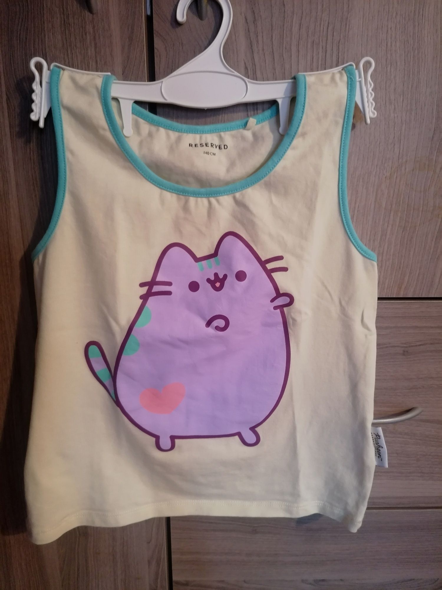 Pusheen koszulka rozm. 140