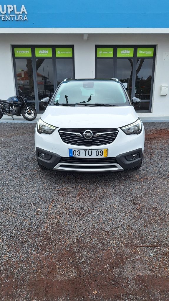 Opel Crossland X Inovation 1.2 Turbo