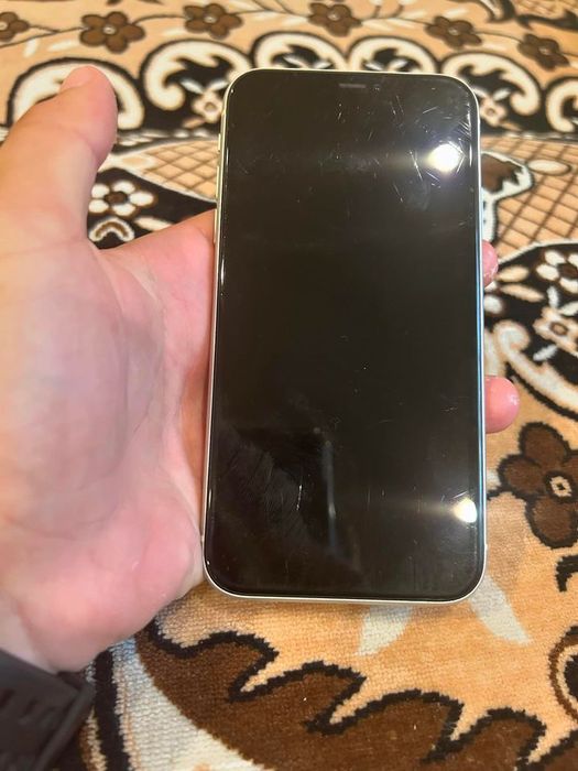 Продам Iphone 11 на 128
