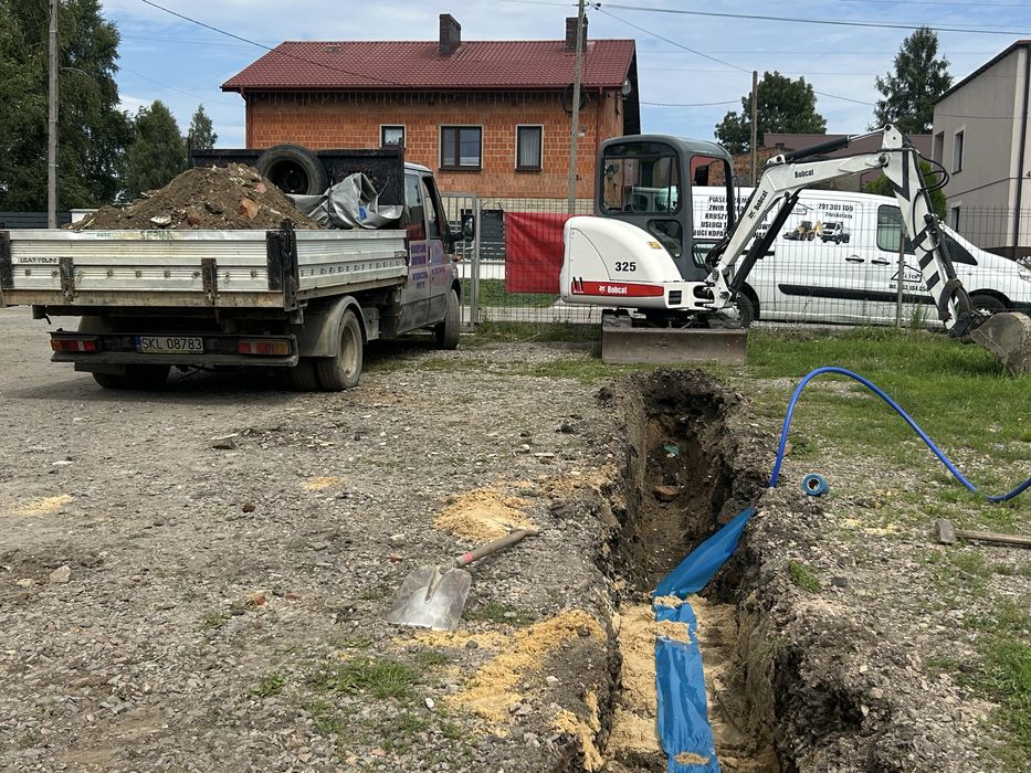 Usługi minikoparką 2,8T oraz wywrotką 3,5T