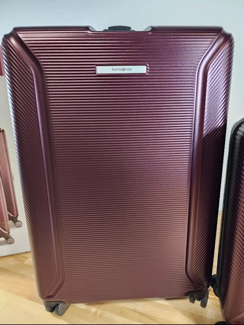 Чемодан Валіза Samsonite Element Red 100%Plicarbonate