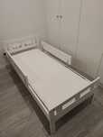 Cama branca de criança