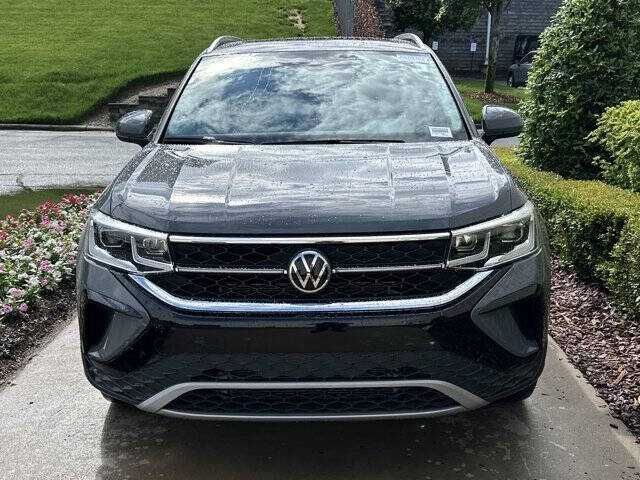 2022 Volkswagen Taos SEL 4Motion