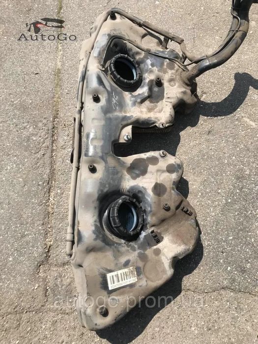 Паливний бак Mercedes-Benz C-Class W203