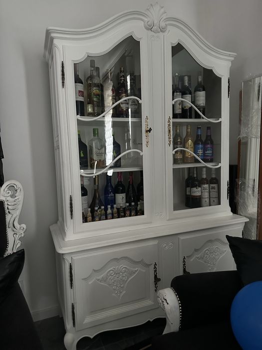 Witryna kredens ludwik