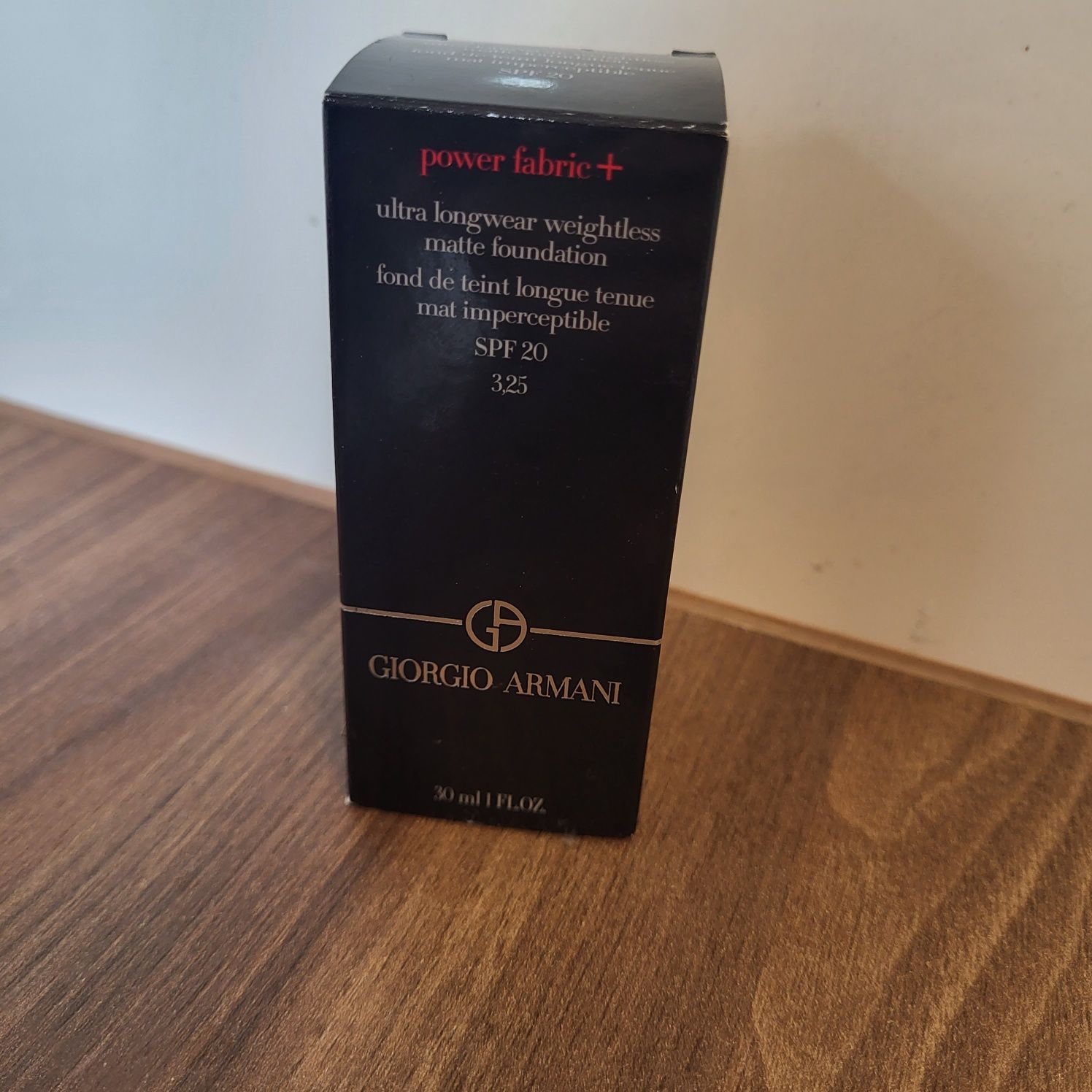 Podklad Giorgio Armani 3,25 użyty 2 razy