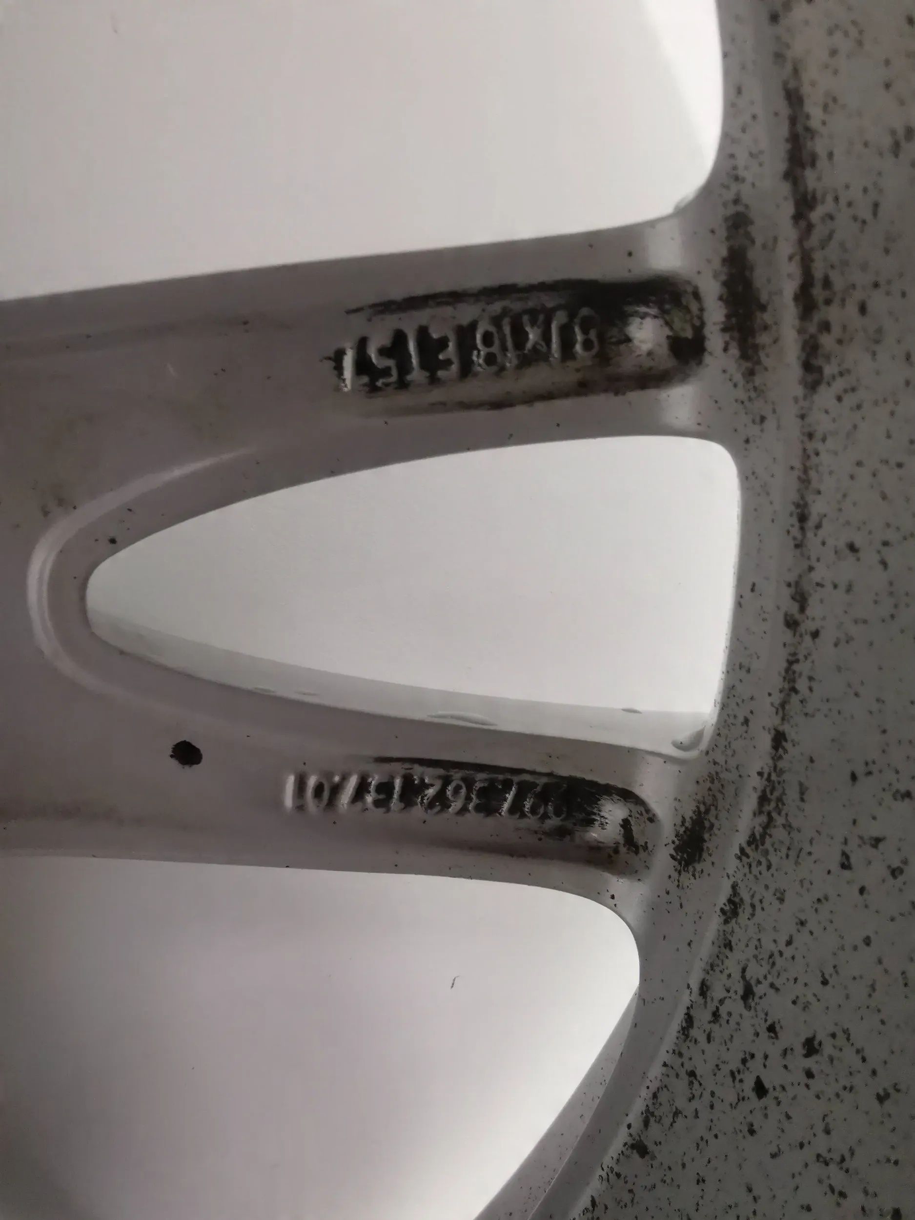 Porsche 997 Carrera 911 Felga Aluminiowa R18 oeyginał