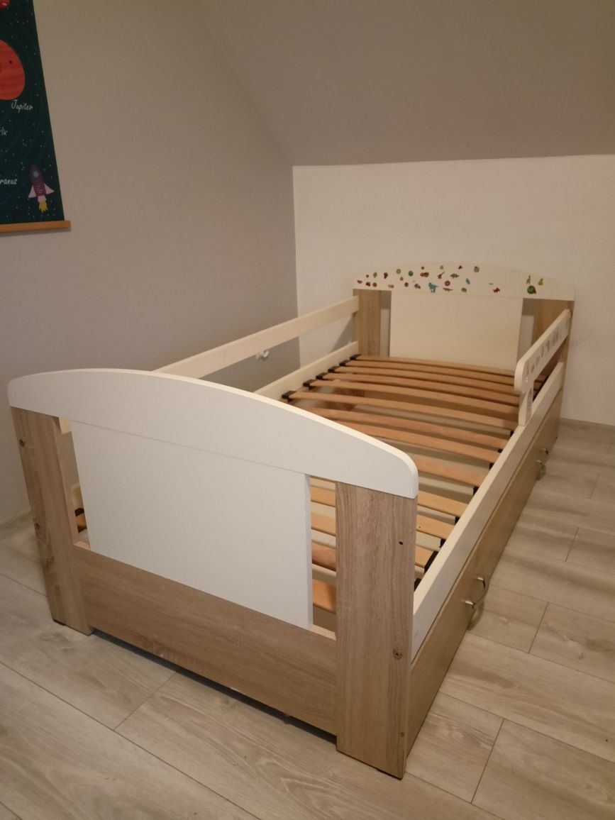 Łóżko dziecięce z szufladą