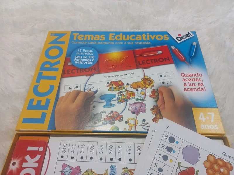 2 caixas de Jogos Conector lógica - educativos