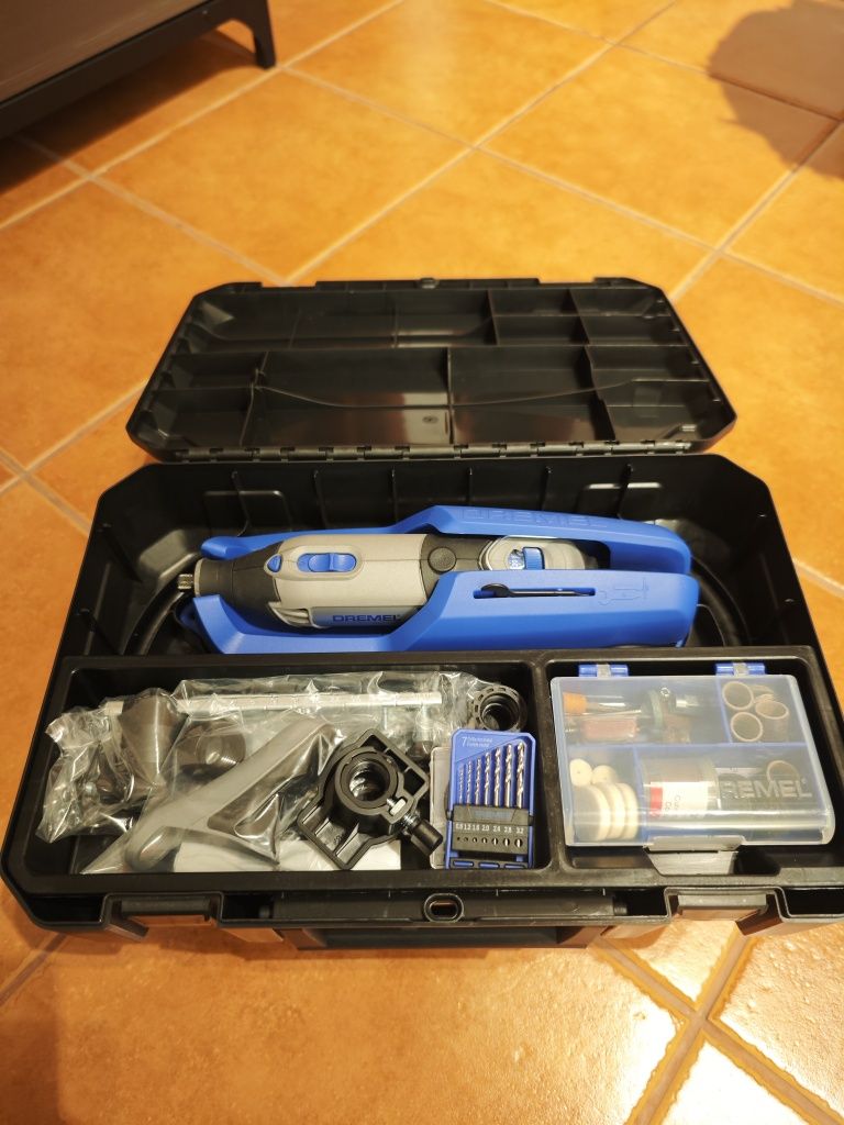 Dremel Multitool 4000