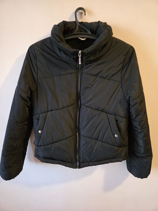 Зимова куртка жіноча