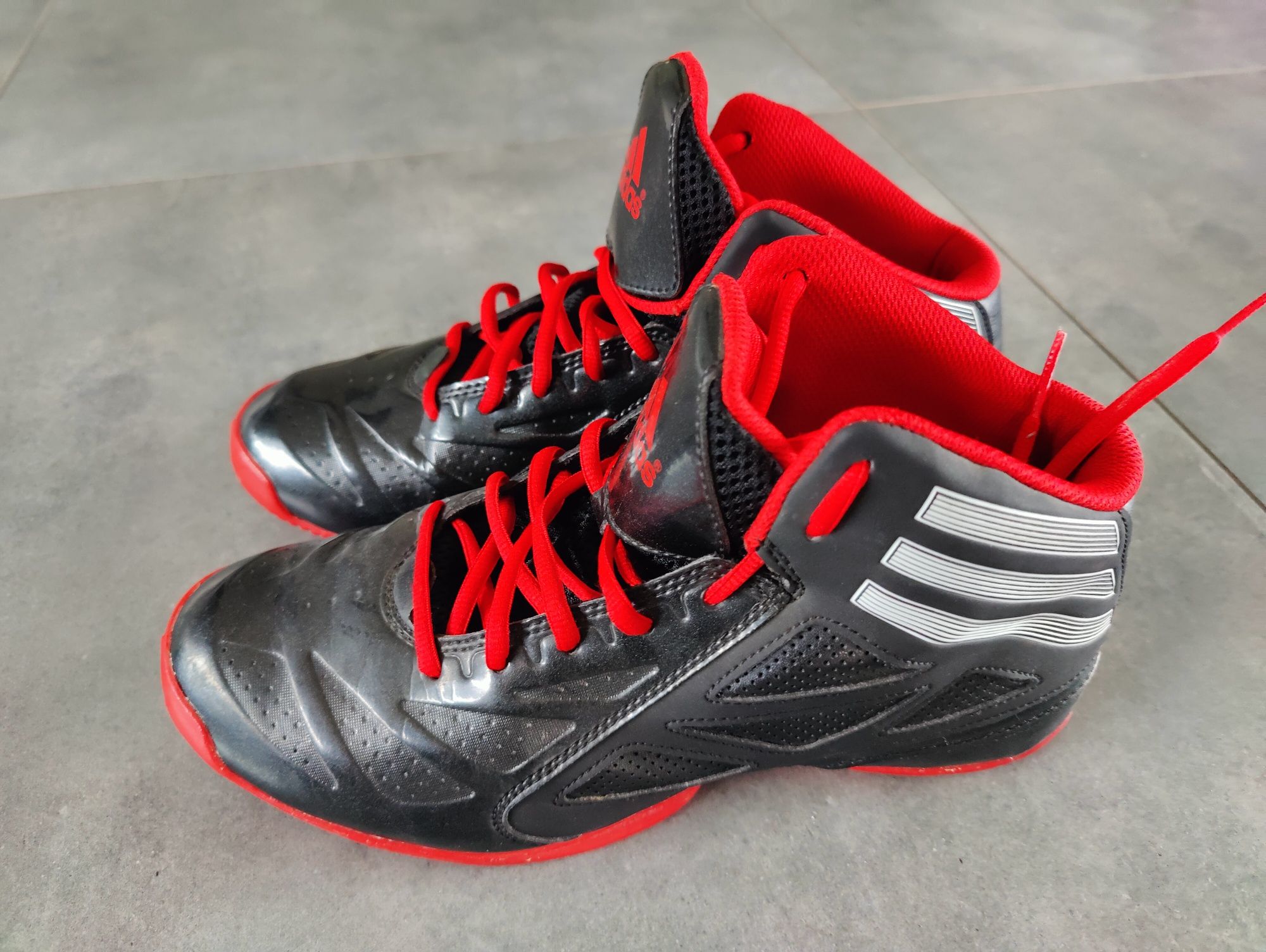 Adidas Buty G98369 Next Level Speed 2 Basketball