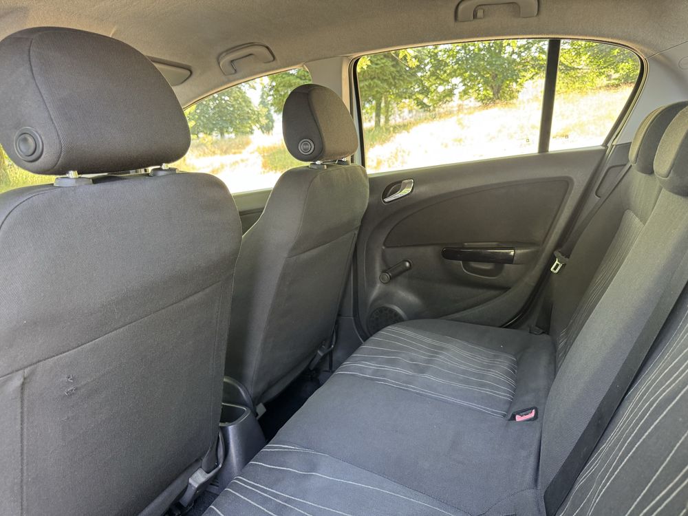 Opel corsa D 1.3CDTi 2008