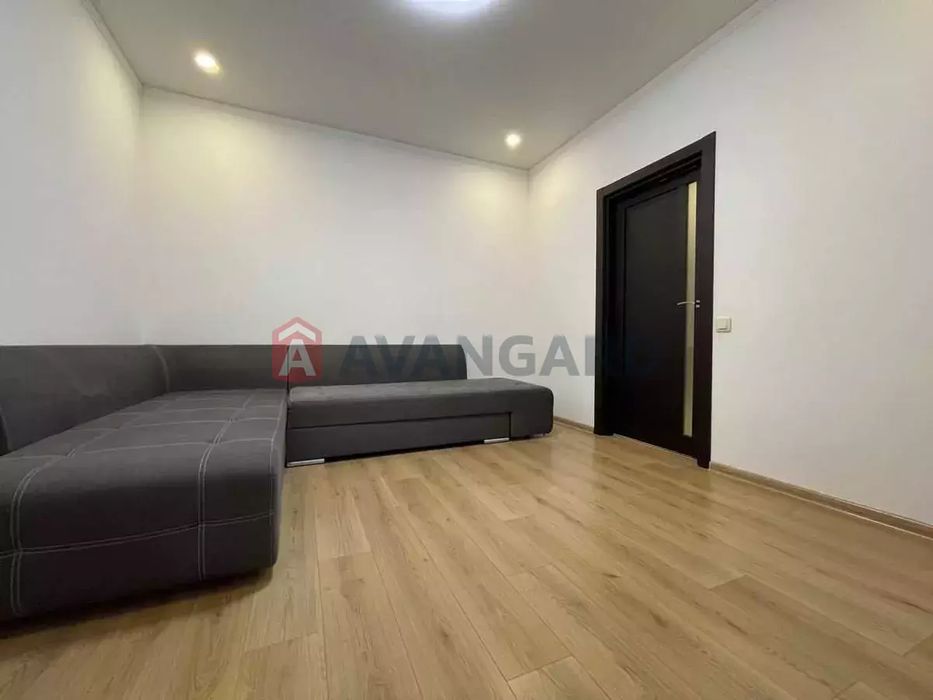 Сдам 2-х комн, ЖК Набережный Квартал, этаж 2/12, Современный ремонт!