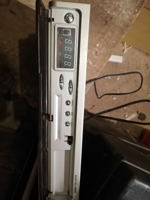 Tuner satelity SAT