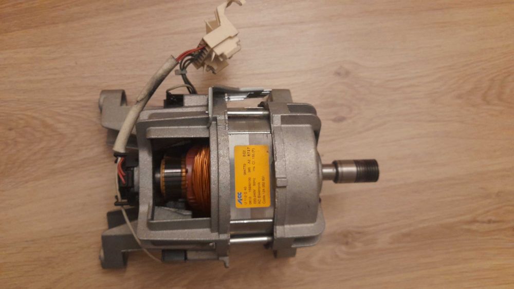 Silnik do pralki electrolux EWTS 10420W