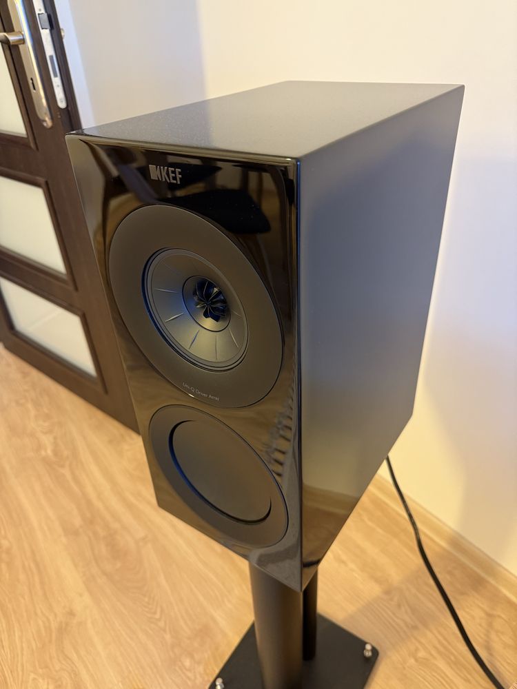 KEF R3 – kolumny podstawkowe – stan idealny