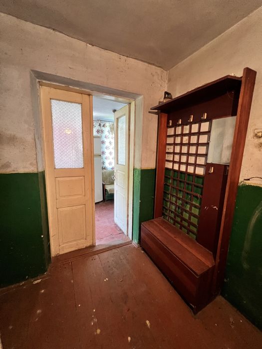 Продаж будинку біля Львова