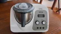 Robot kuchenny Hoffen Chief Express CE-2000 - niesprawna misa