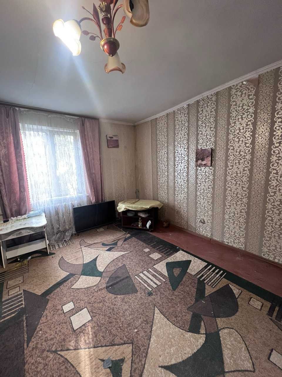 № 12898 - Продам частину будинку, район Епіцентру, 54 кв.м.