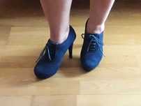 Sapatos em Camurça Azul