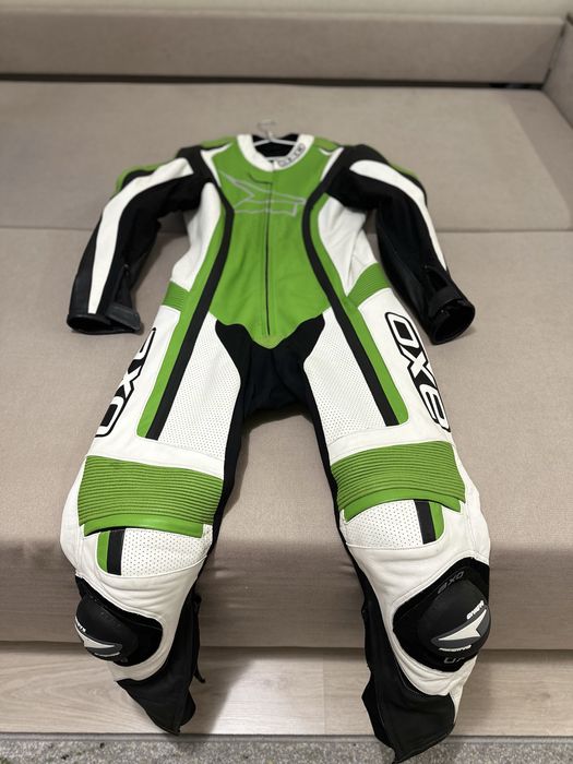 AXO: Мото костюм, мотокомбiнезон