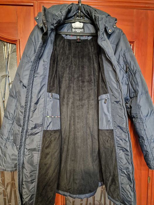 Продам чоловіче пальто , парку Braggart . Оригінал з Німеччини.