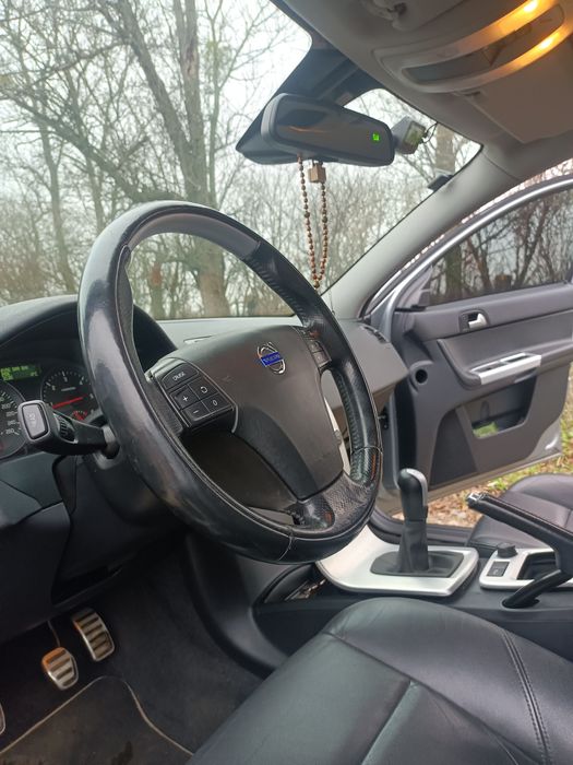 Продам Volvo v50
