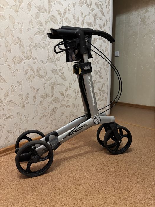 Ходунки Gemino 20 (роллатор)
