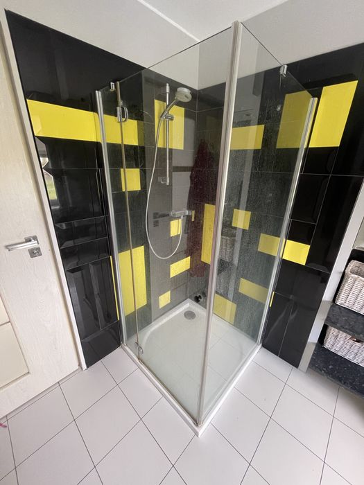 Kabina prysznicowa i brodzik