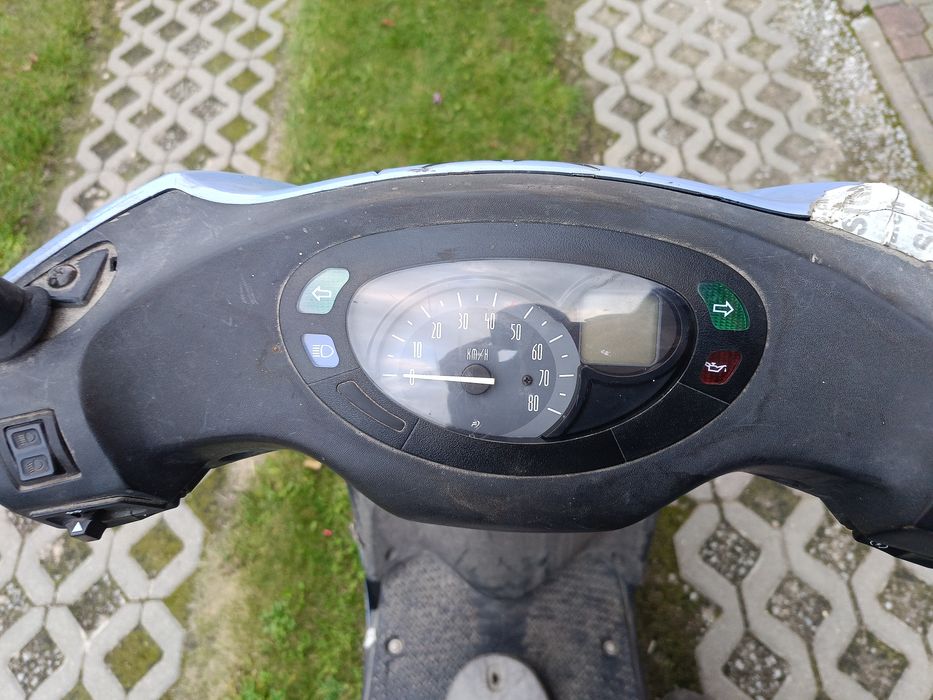 Yamaha Neos w całości na części