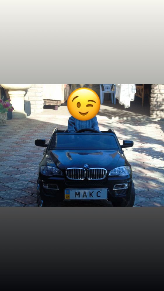 Продам дитячий автомобіль BMW X6